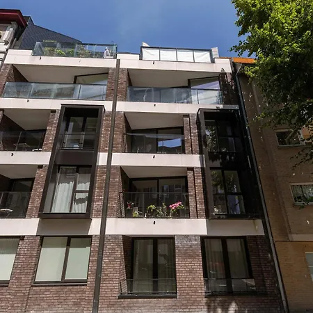 Apartment Huswell - Modern With Sunny Terrace In