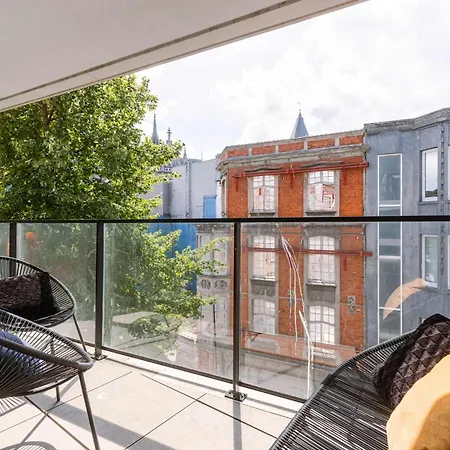 Apartamento Huswell - Modern With Sunny Terrace In *