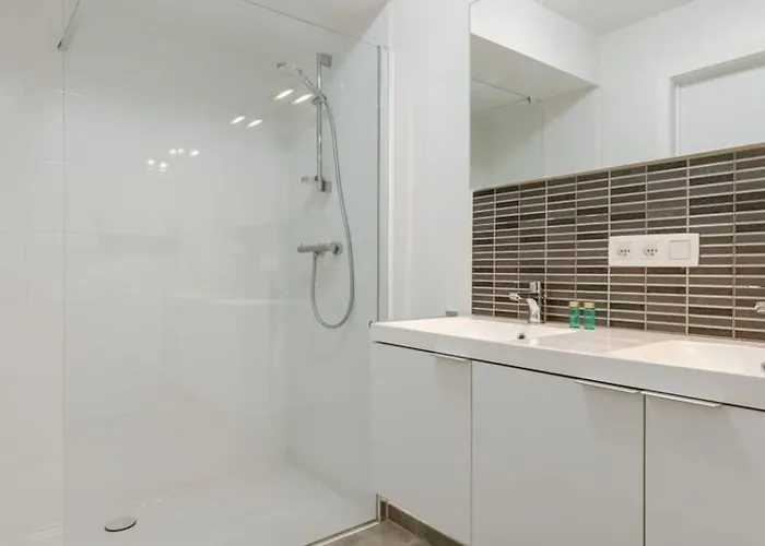 公寓 Casiola - Modern With Sunny Terrace In